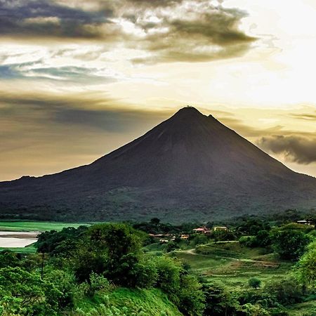 Essence Arenal Spa & Yoga El Castillo Eksteriør billede