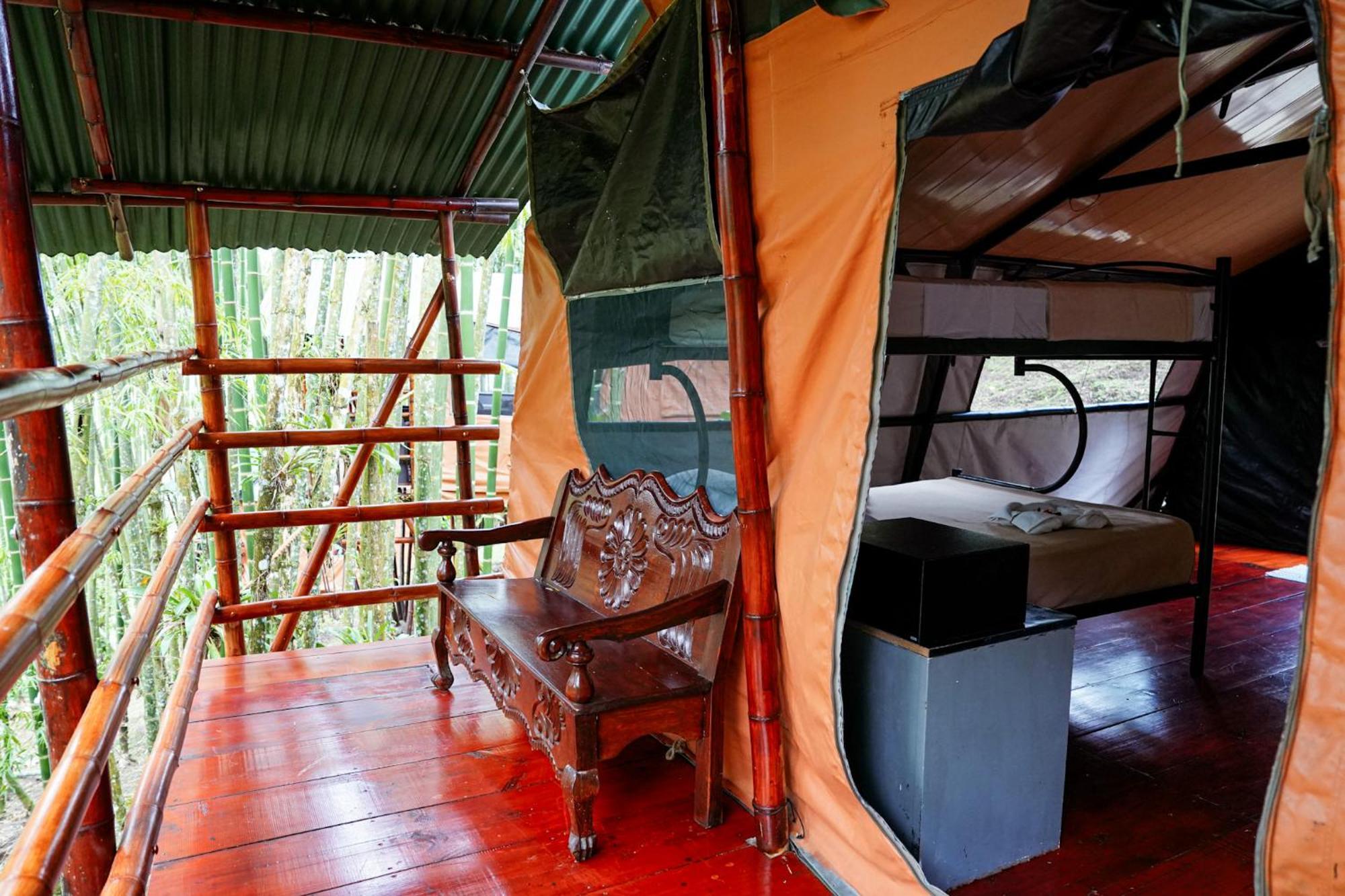 Essence Arenal Spa & Yoga El Castillo Eksteriør billede