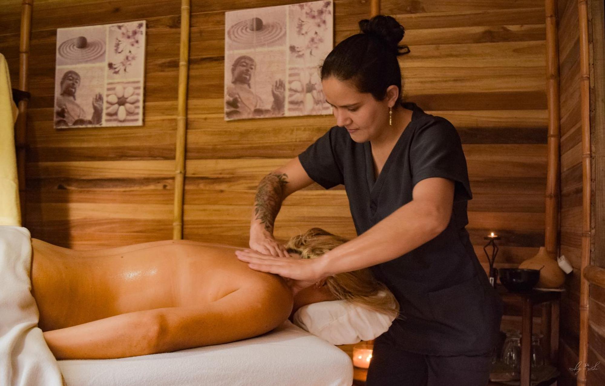 Essence Arenal Spa & Yoga El Castillo Eksteriør billede